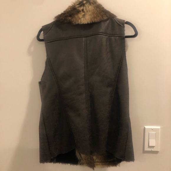 Fur faux leather vest - Picture 4 of 6